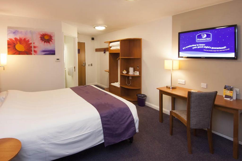 Premier Inn Newcastle City Centre Millennium Bridge المظهر الخارجي الصورة